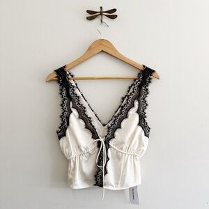 Rumored NWT Lady Lace Cropped Satin Tank in Soft White XS
